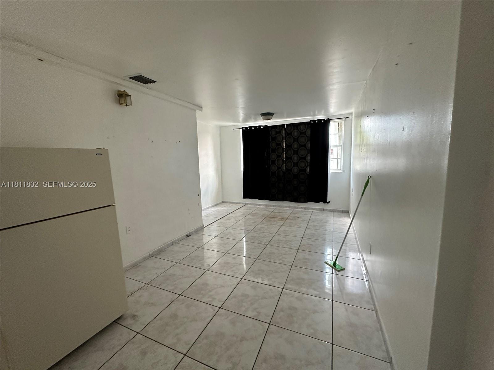 315 W 44th Street, Hialeah, FL 33012 photo 8
