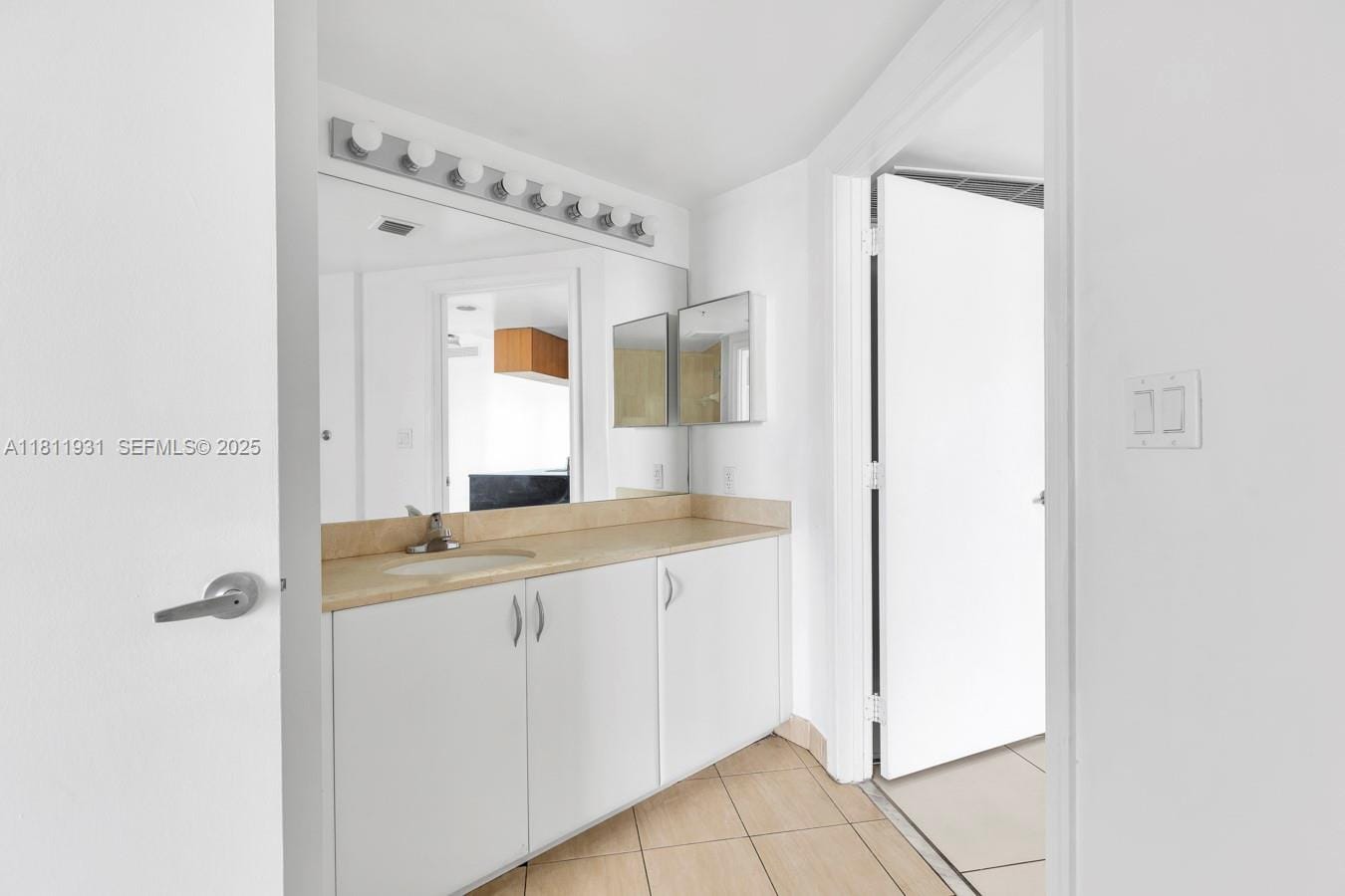1750 N Bayshore Drive 4801, Miami, FL 33132 photo 12