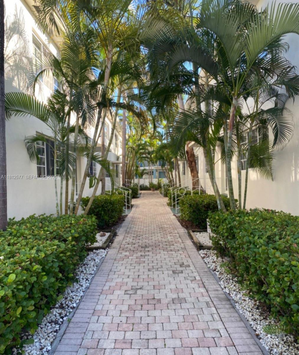 340 84th Street 2, Miami Beach, FL 33141, Miami Beach