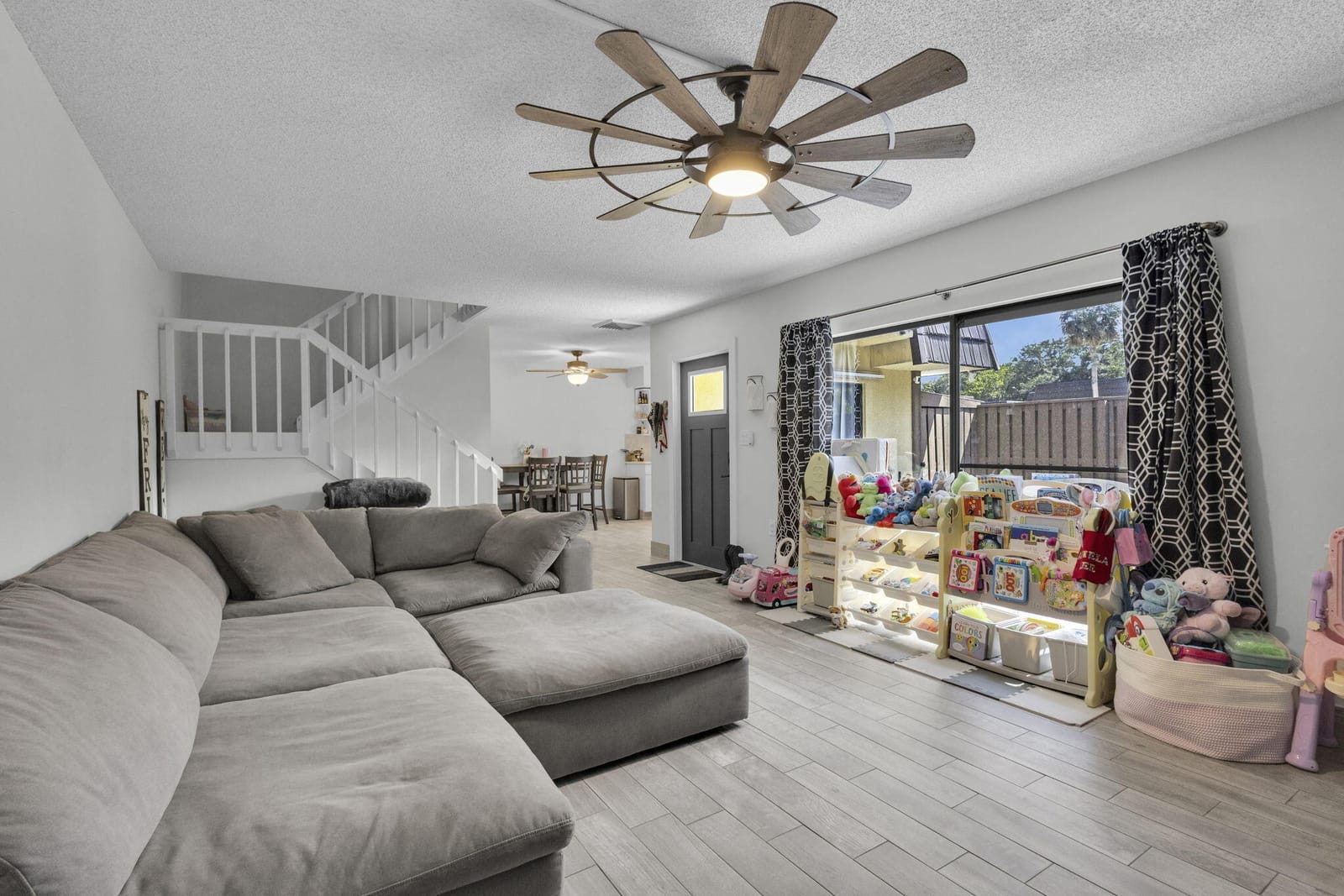 1302 13 Court, Palm Beach Gardens, FL 33410 photo 7
