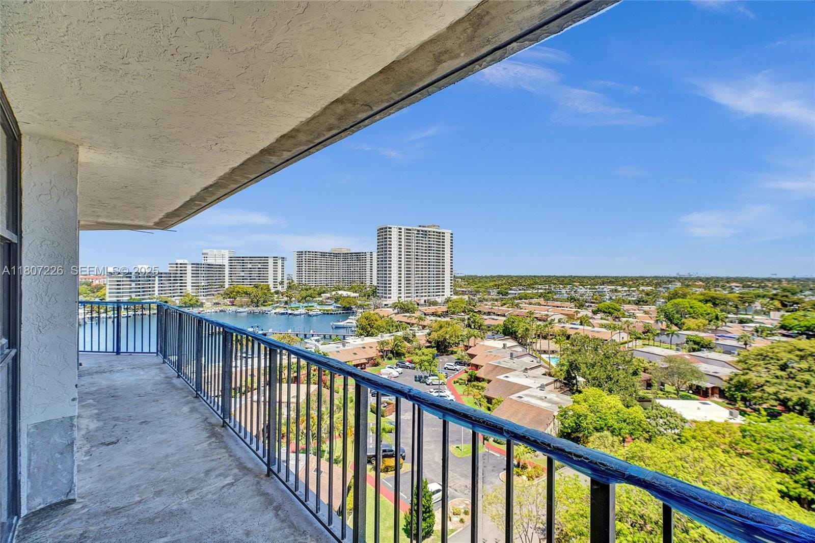 200 Leslie Drive 1031 — photo 10
