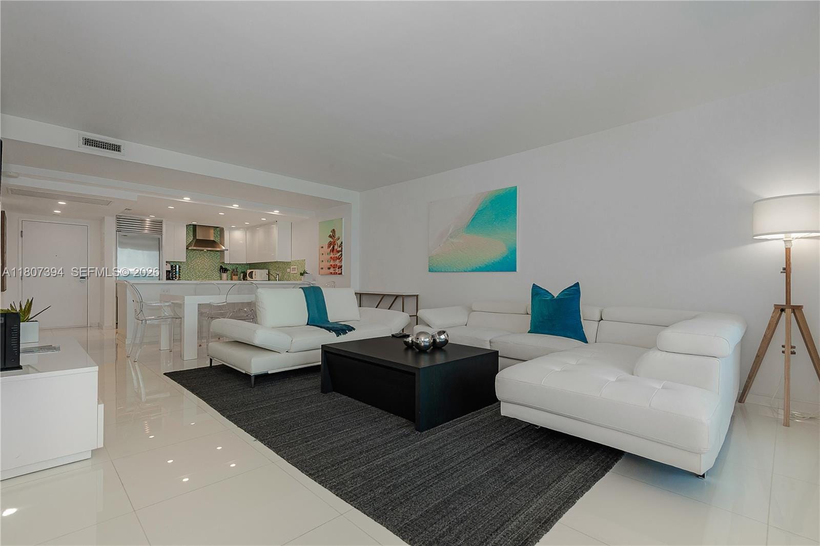 2301 Collins Avenue 1538 — photo 7