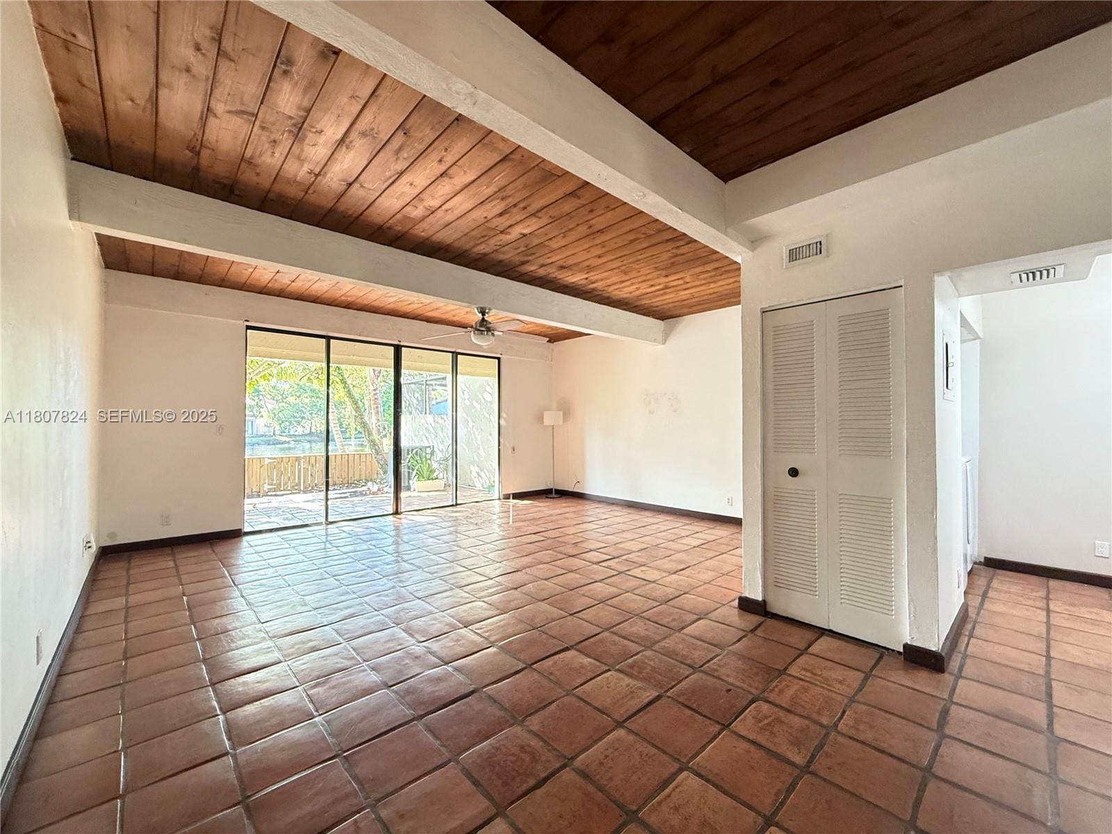 711 E Coco Plum Circle 5, Plantation, FL 33324 photo 4