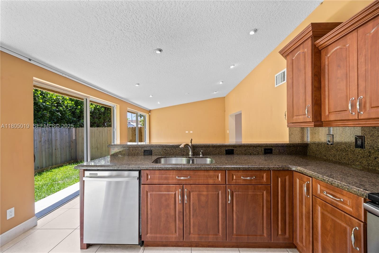 11253 SW 33rd Cir Place, Miami, FL 33165 photo 21