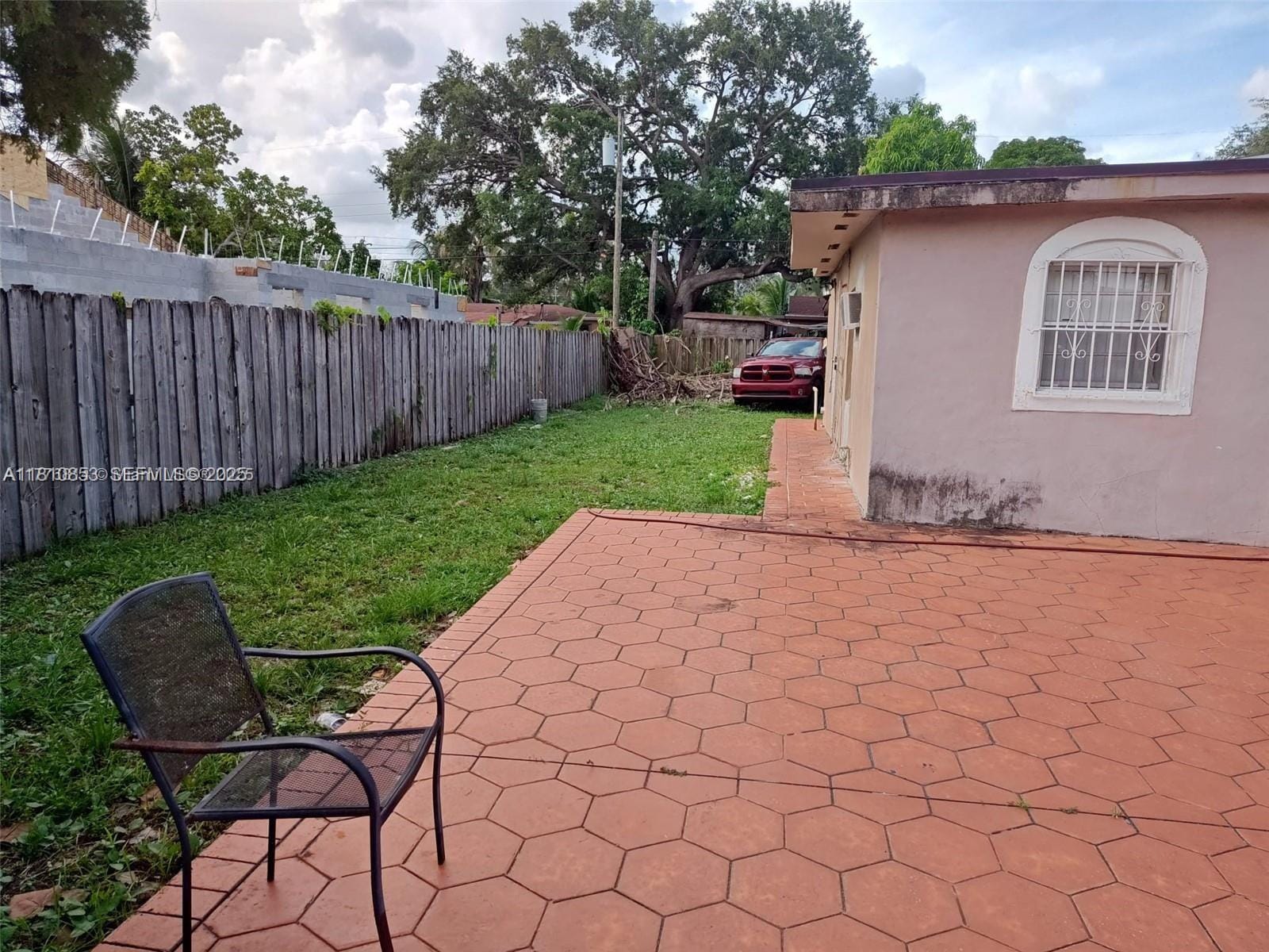 1241 NW 102nd Street, Miami, FL 33147 photo 6