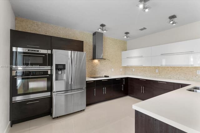 8773 SW 220th Lane, Cutler Bay, FL 33190