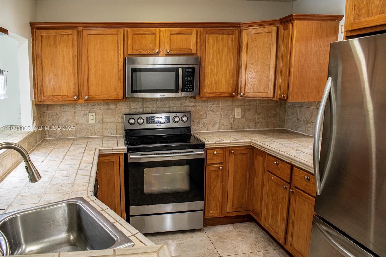 3090 Holiday Springs Boulevard 305 — photo 9