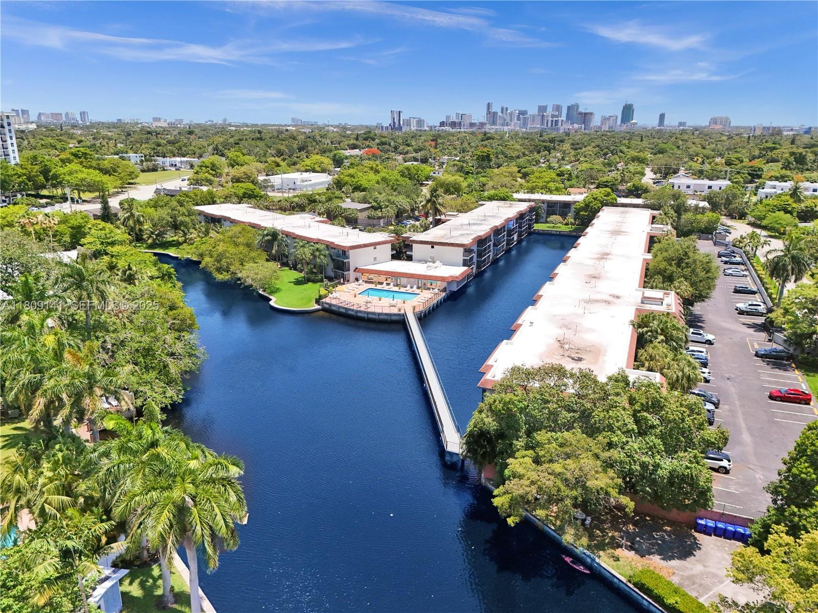 1775 N Andrews Sq. 104W, Fort Lauderdale, FL 33311