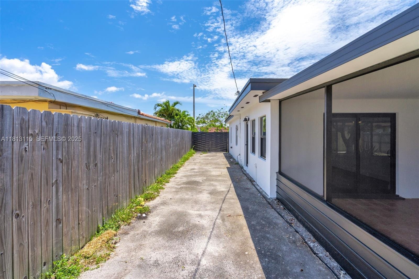 1000 NW 35th Court, Miami, FL 33125 photo 23