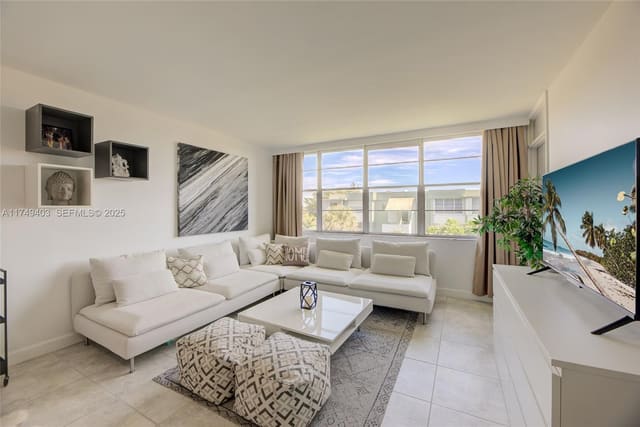 2751 Taft Street 405, sold in Watergate Condominium, Hollywood, FL