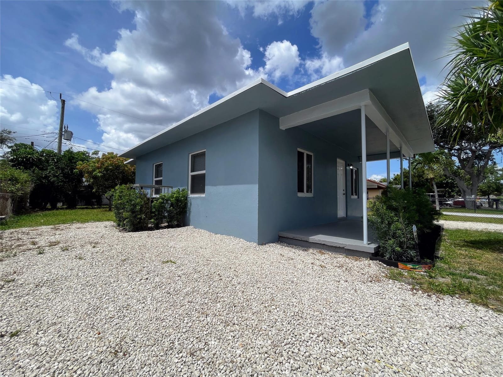 1708 NW 7th Place, Fort Lauderdale, FL 33311 photo 2