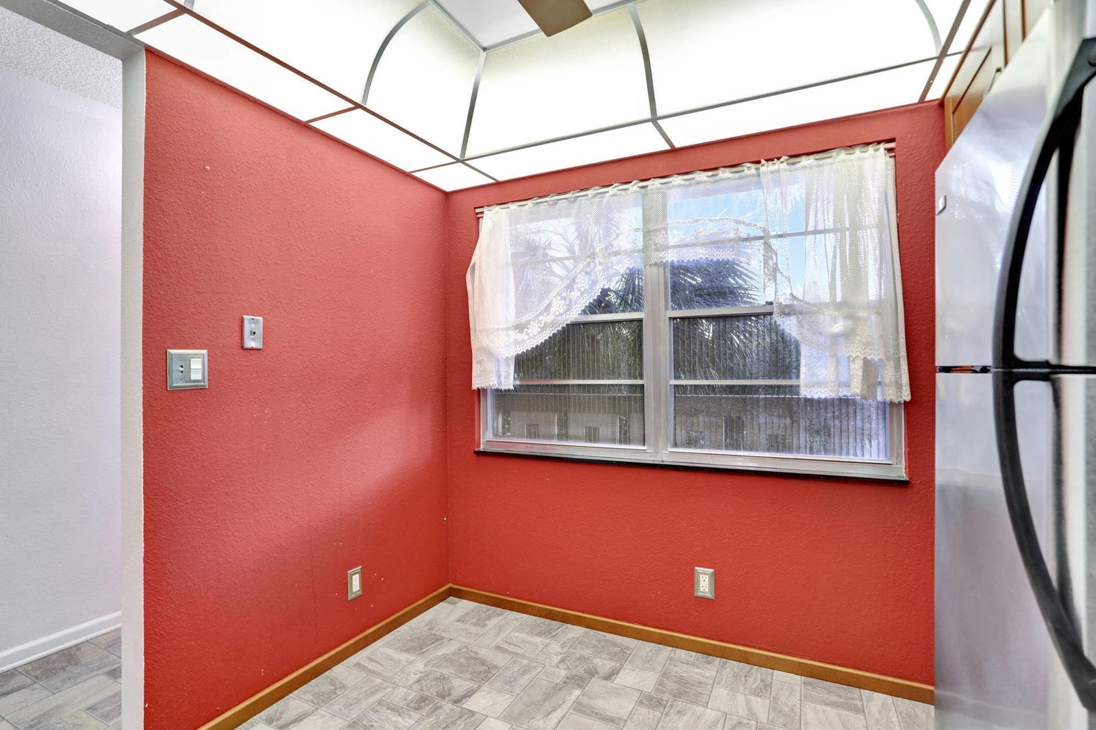 4301 Martinique Circle C3 — photo 5