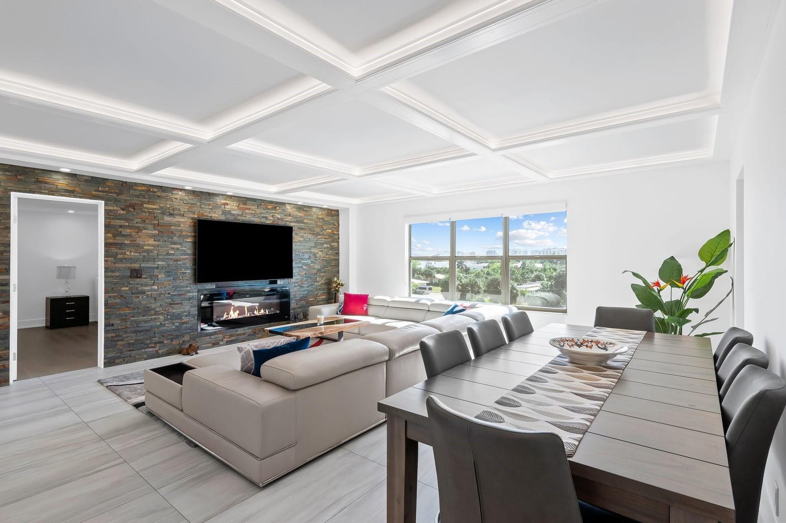 1881 Middle River Drive 501, Fort Lauderdale, FL 33305