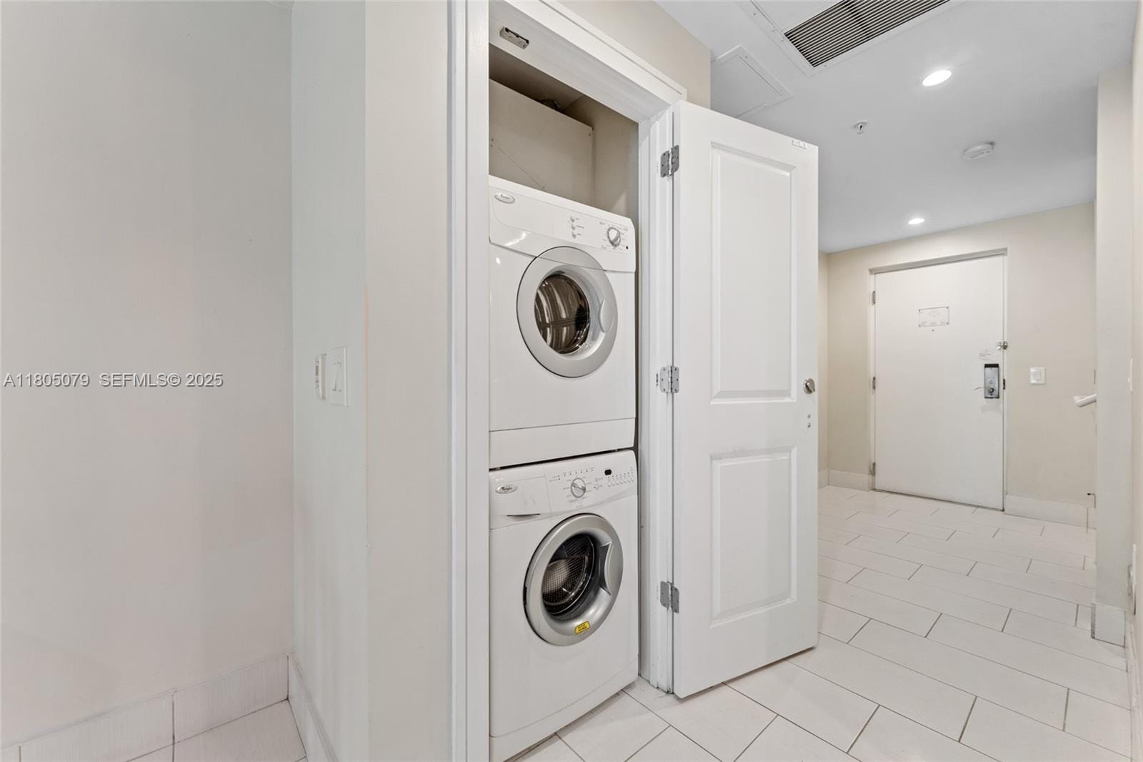 5300 NW 87th Avenue 1513 — photo 10