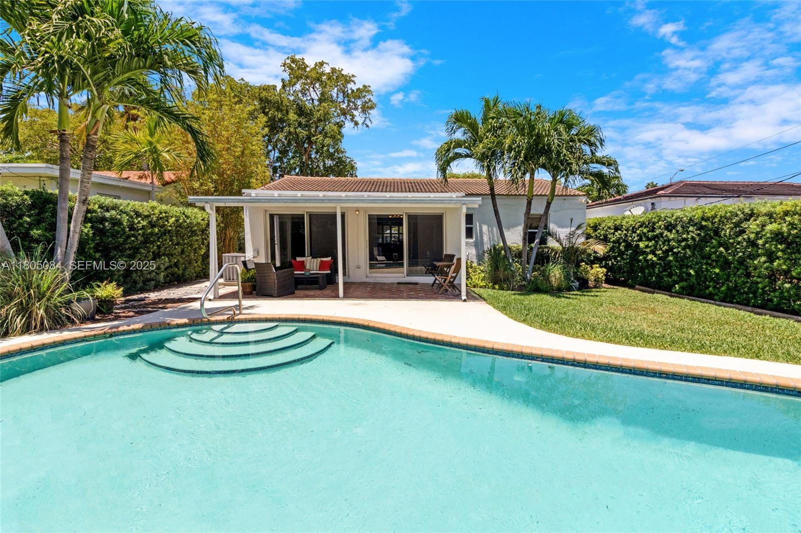 1558 Normandy Drive, Miami Beach, FL 33141