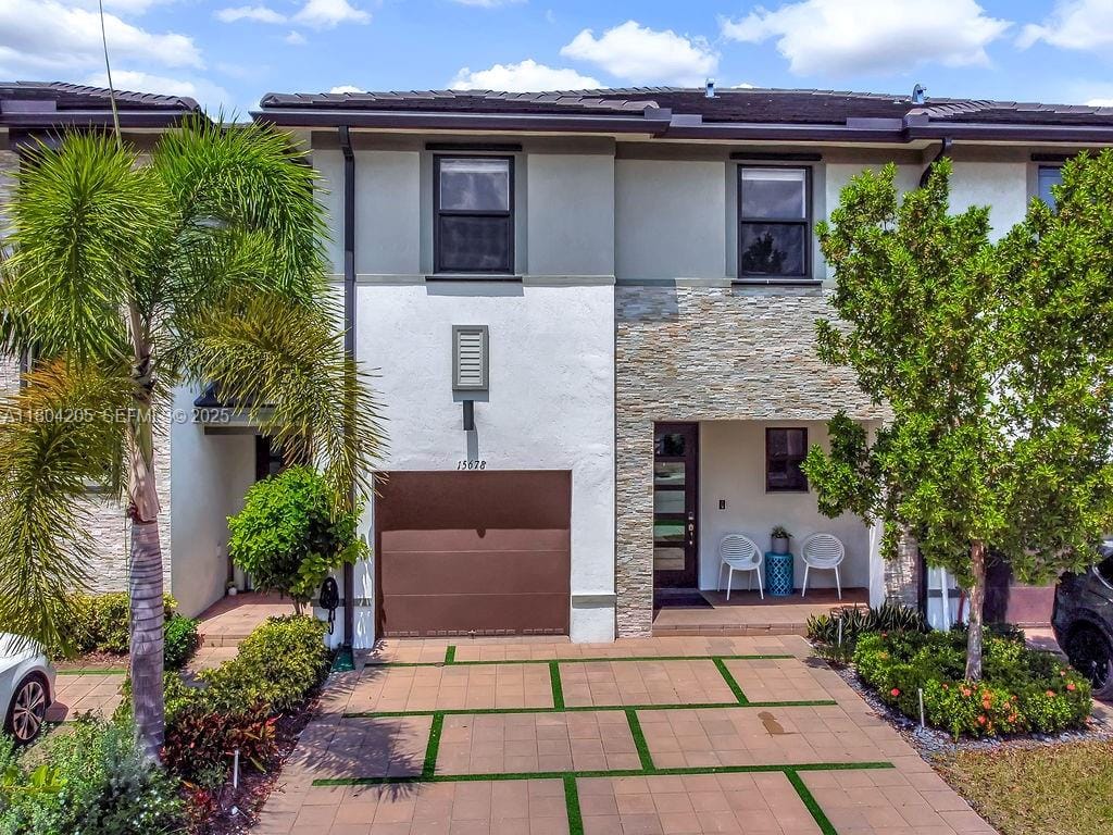 15678 NW 91st Court, Miami Lakes, FL 33018