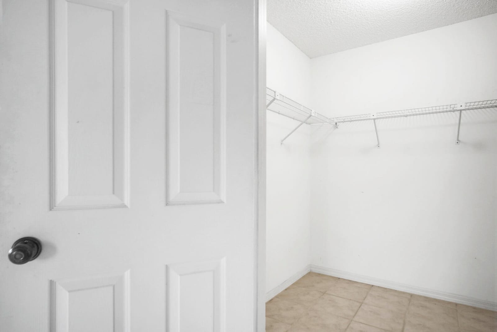 911 NE Dahoon Terrace — photo 12
