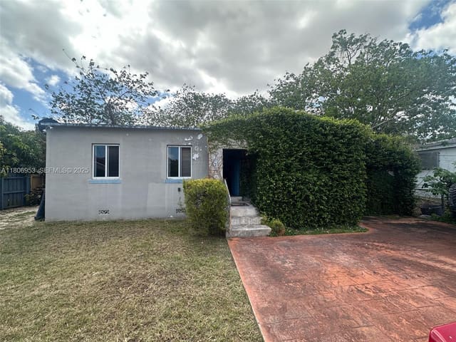 2020 SW 57th Court, sold in Dual Condo No 1, Miami, FL