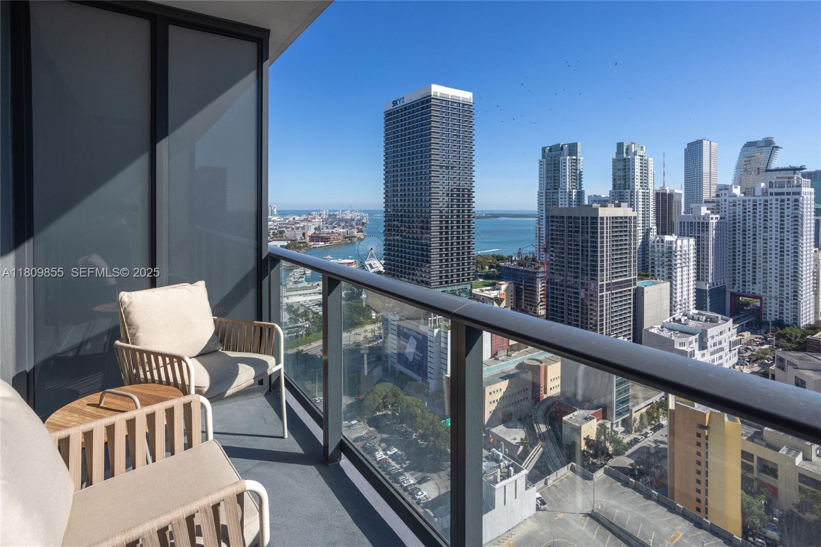 159 NE 6th Street 3012, Miami, FL 33132, Miami