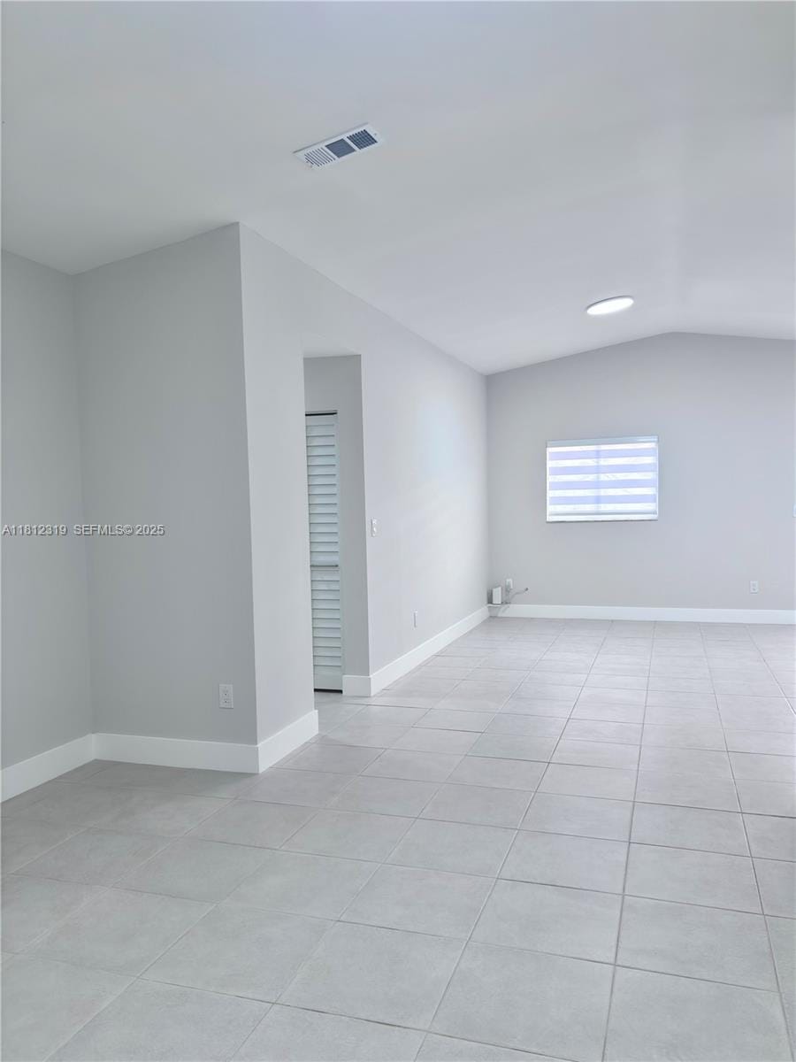 14910 SW 92nd Terrace, Miami, FL 33196 photo 5