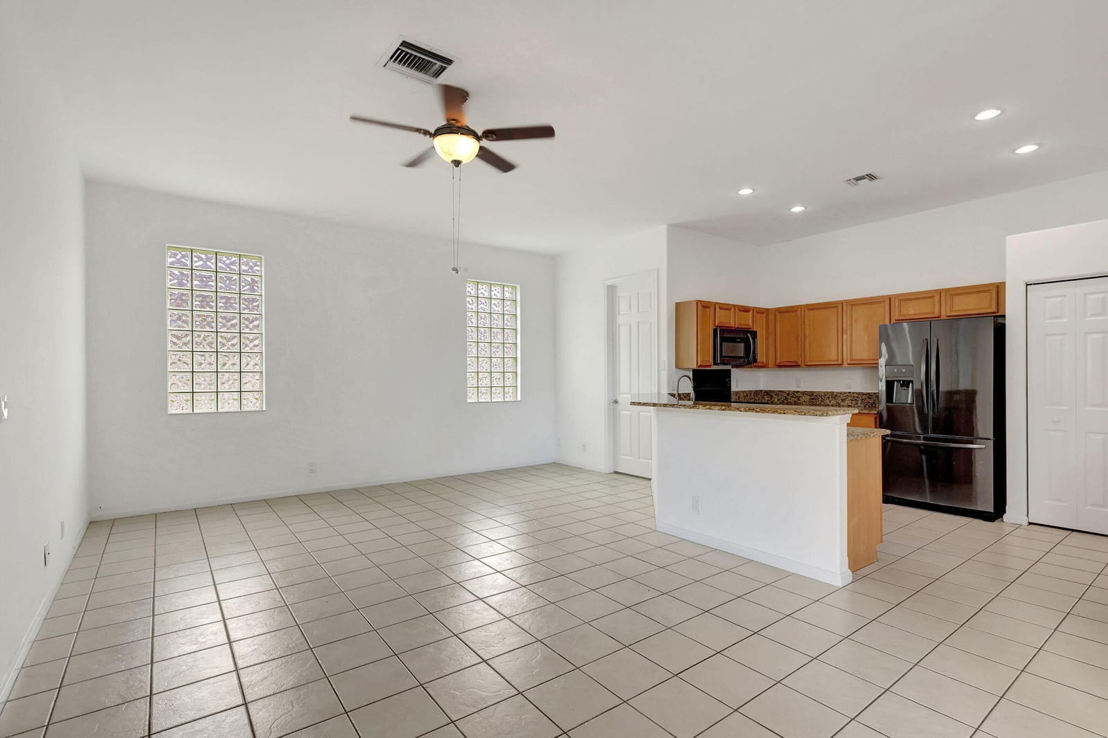 1202 Hatteras Circle, Greenacres, FL 33413 photo 16