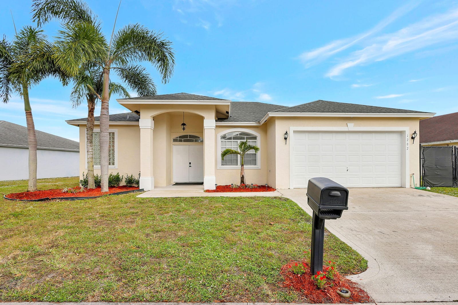 1202 Hatteras Circle, Greenacres, FL 33413 photo 3