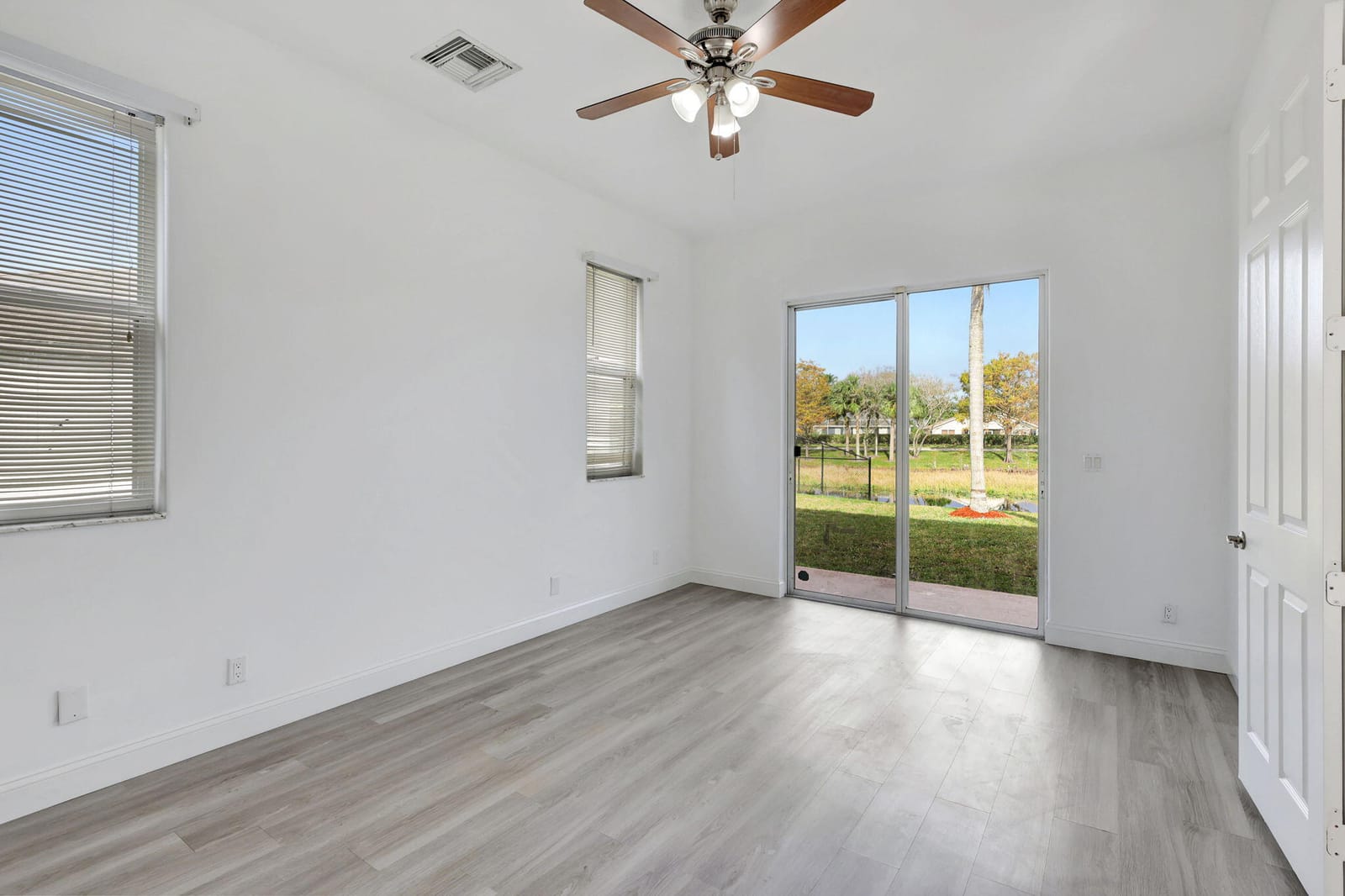 1202 Hatteras Circle, Greenacres, FL 33413 photo 24