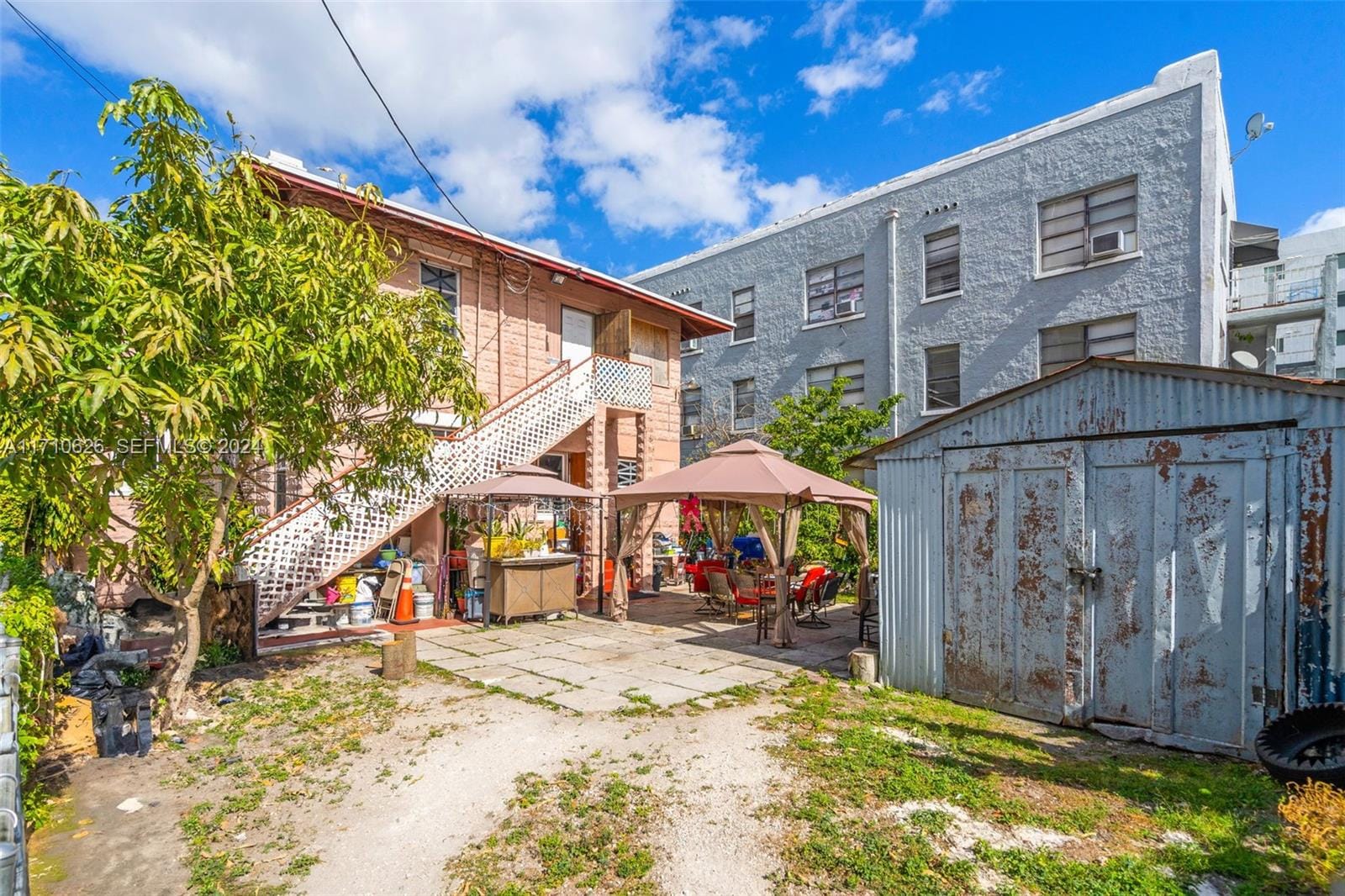 676 SW 1st Street, Miami, FL 33130 photo 14