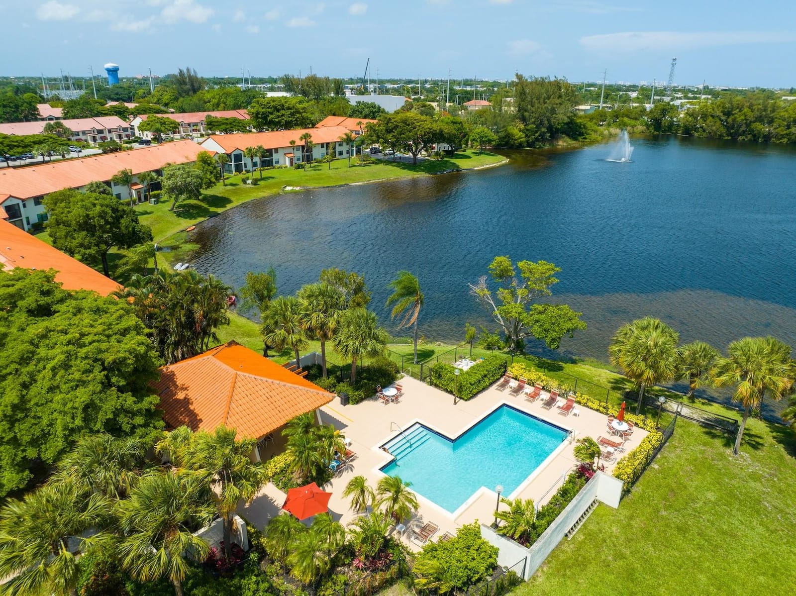 112 Liberty Court 112, Deerfield Beach, FL 33442 photo 11