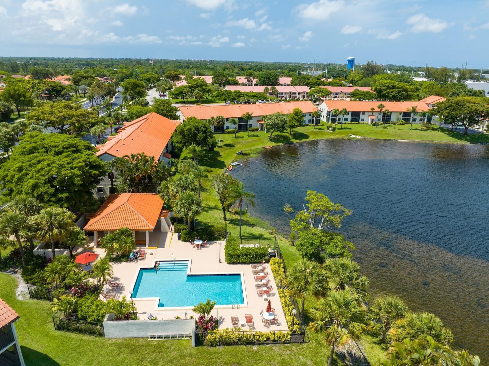 112 Liberty Court 112, Deerfield Beach, FL 33442 photo 10