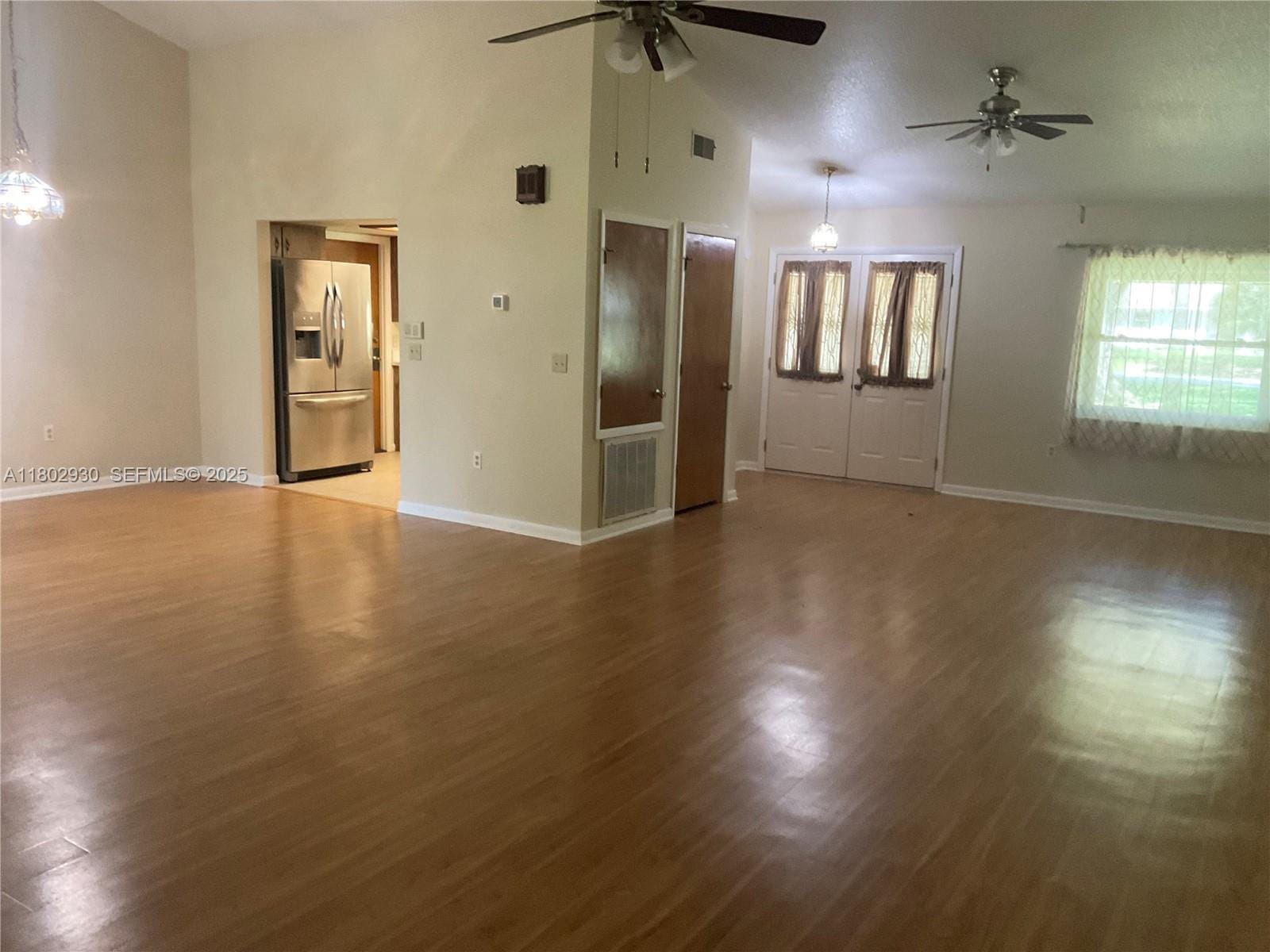1725 Tanglewood Drive — photo 8