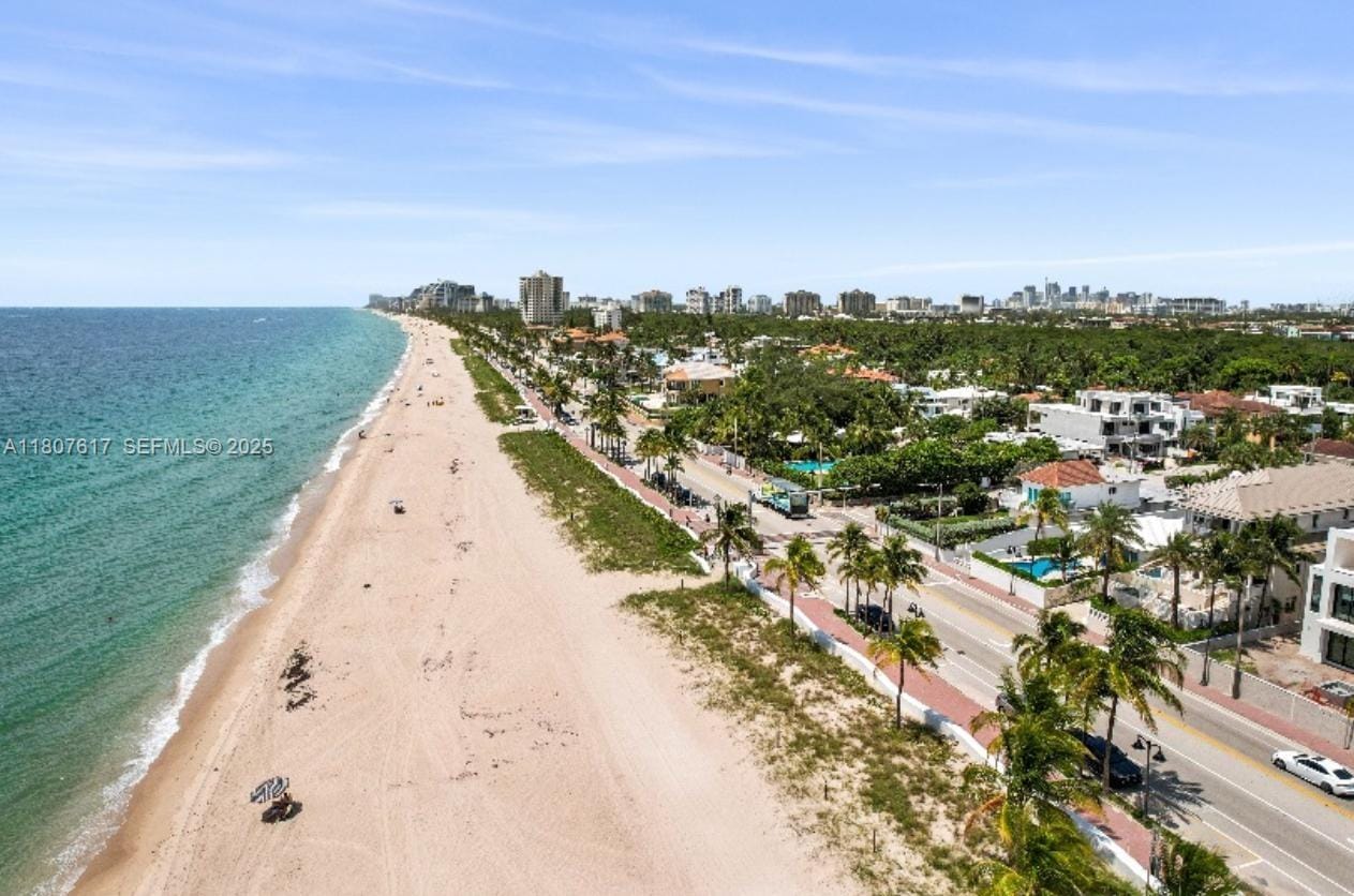 2404 NE 33rd Avenue 14, Fort Lauderdale, FL 33305 photo 16