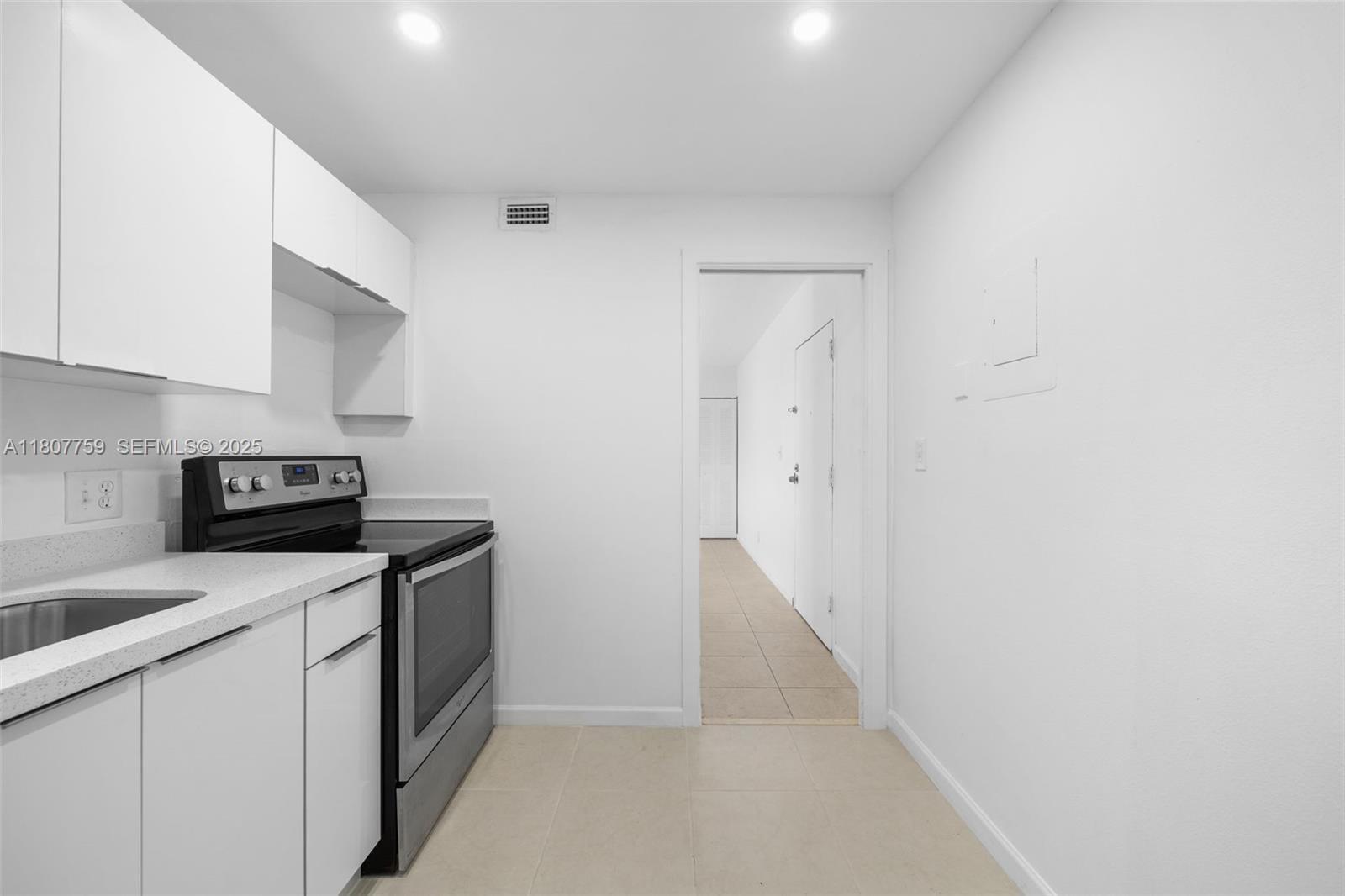 4222 Inverrary Boulevard 4211 — photo 2