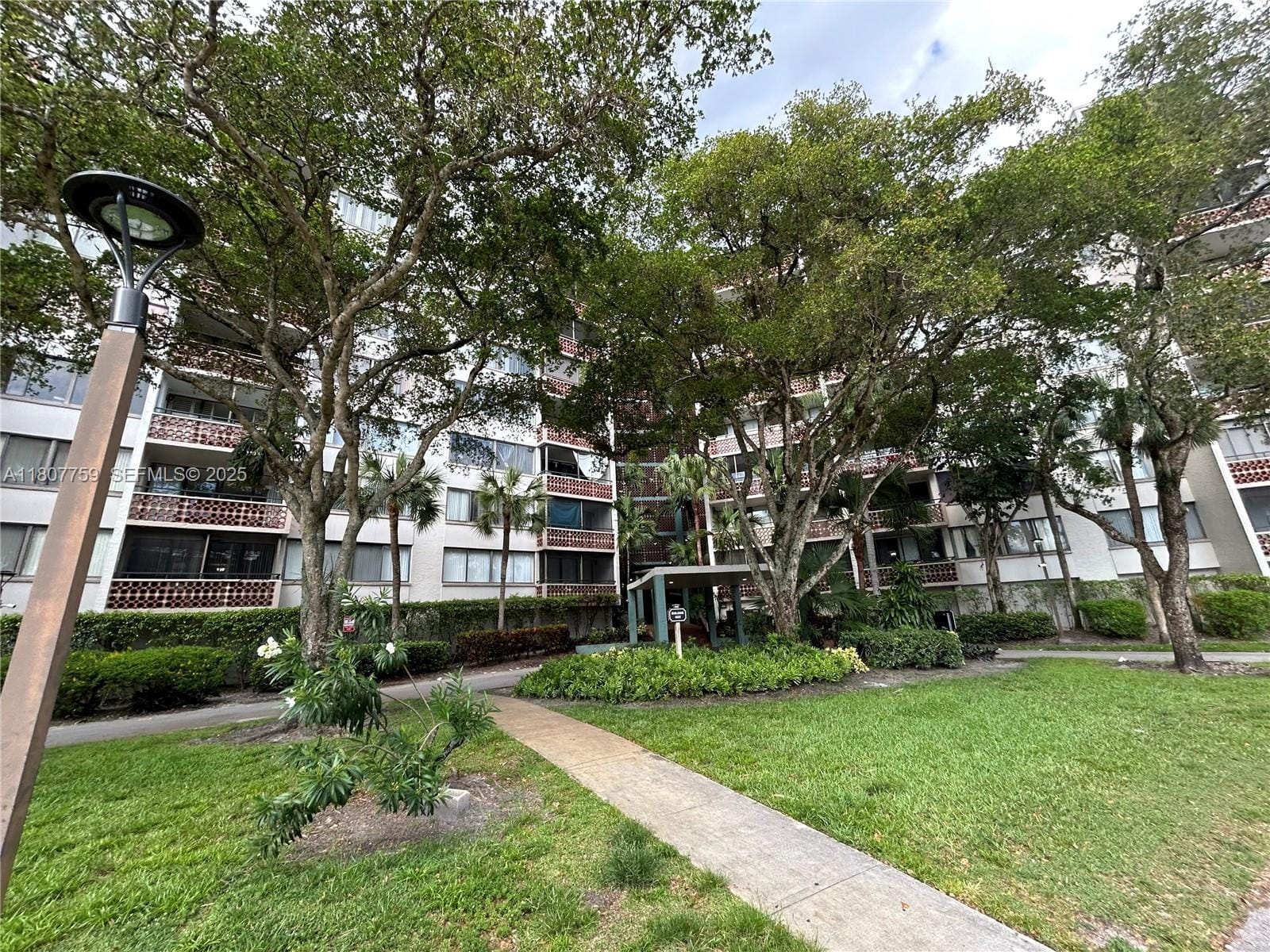 4222 Inverrary Boulevard 4211, Lauderhill, FL 33319 photo 17