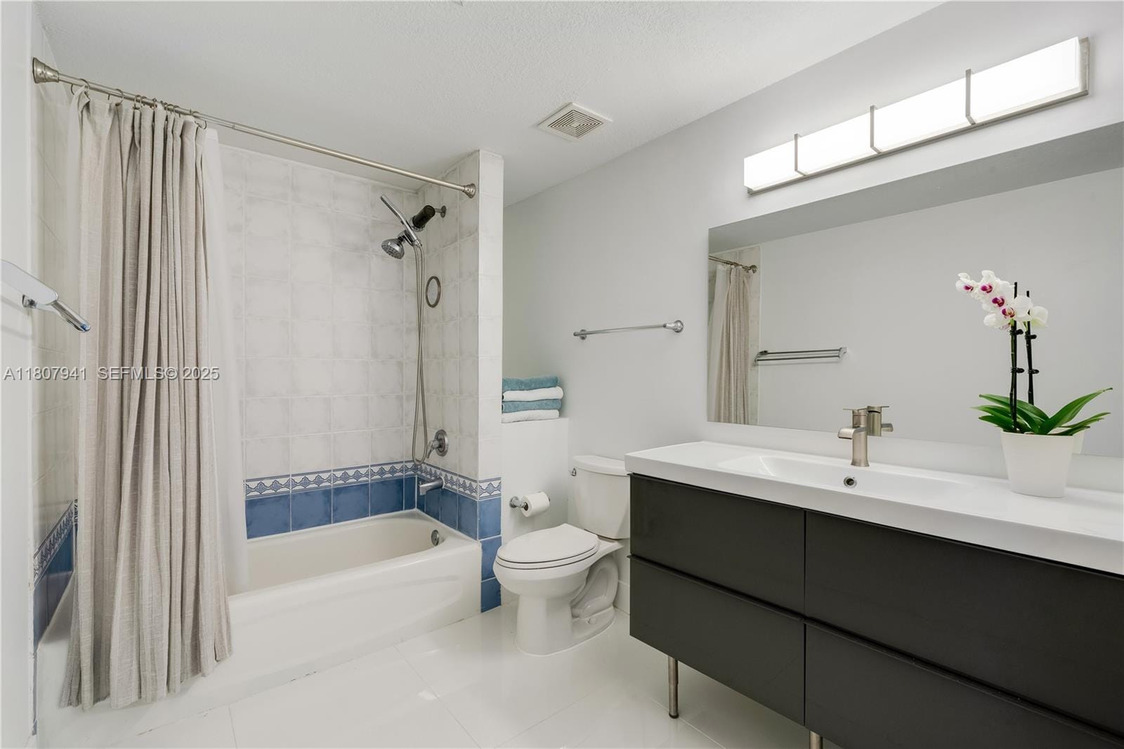 3500 Coral Way 604, Miami, FL 33145 photo 15