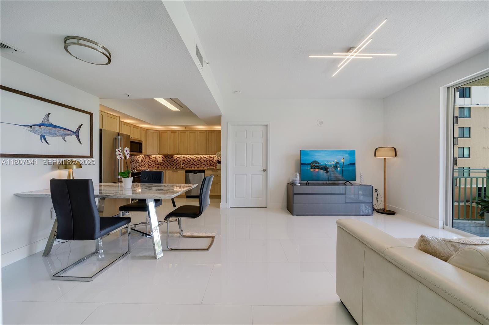3500 Coral Way 604, Miami, FL 33145 photo 3