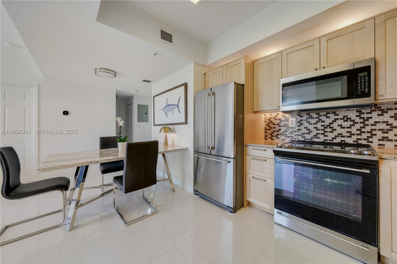 3500 Coral Way 604, Miami, FL 33145 photo 8