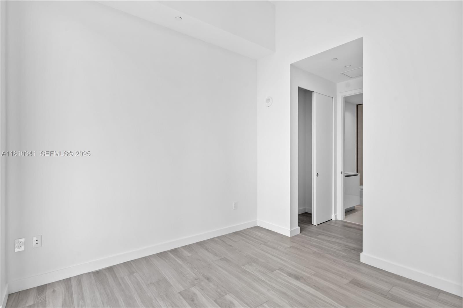 2655 S Bayshore Drive 705, Miami, FL 33133 photo 14