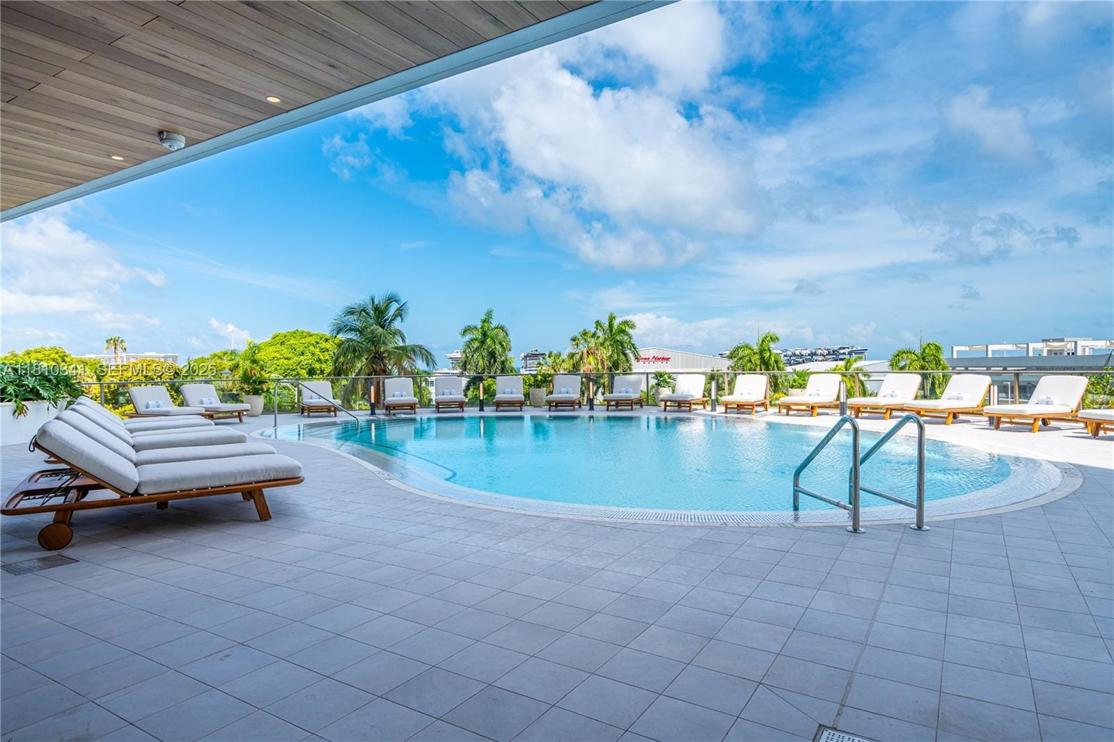 2655 S Bayshore Drive 705, Miami, FL 33133 photo 24