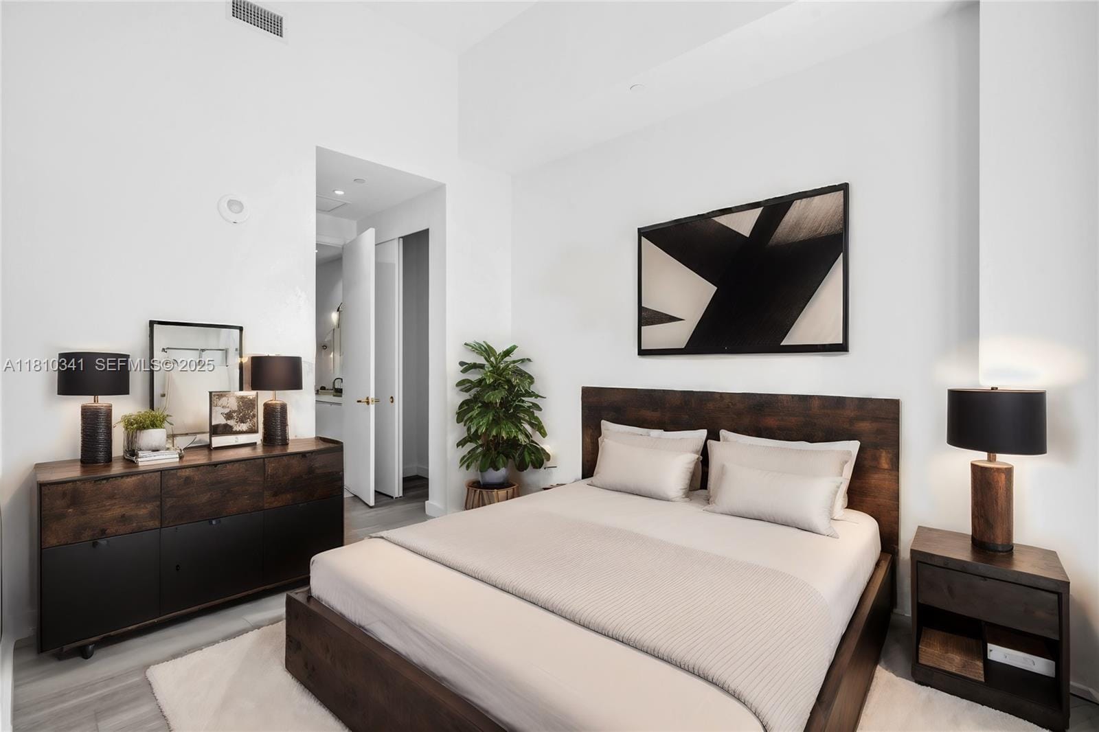2655 S Bayshore Drive 705, Miami, FL 33133 photo 7