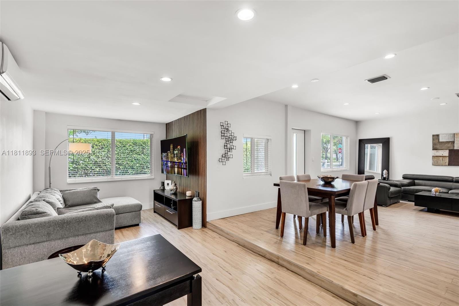 17491 NE 19th Avenue, North Miami Beach, FL 33162 photo 15