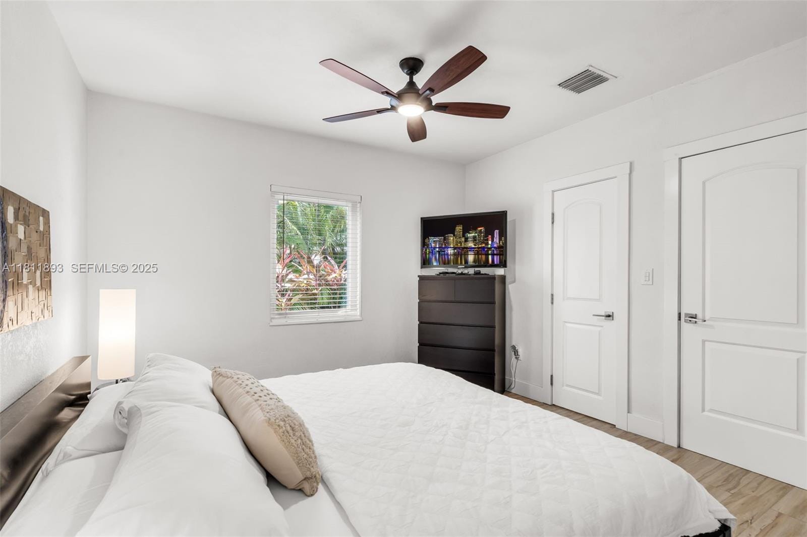17491 NE 19th Avenue, North Miami Beach, FL 33162 photo 22