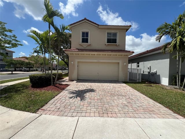 3982 NE 12th Drive, Homestead, FL 33033