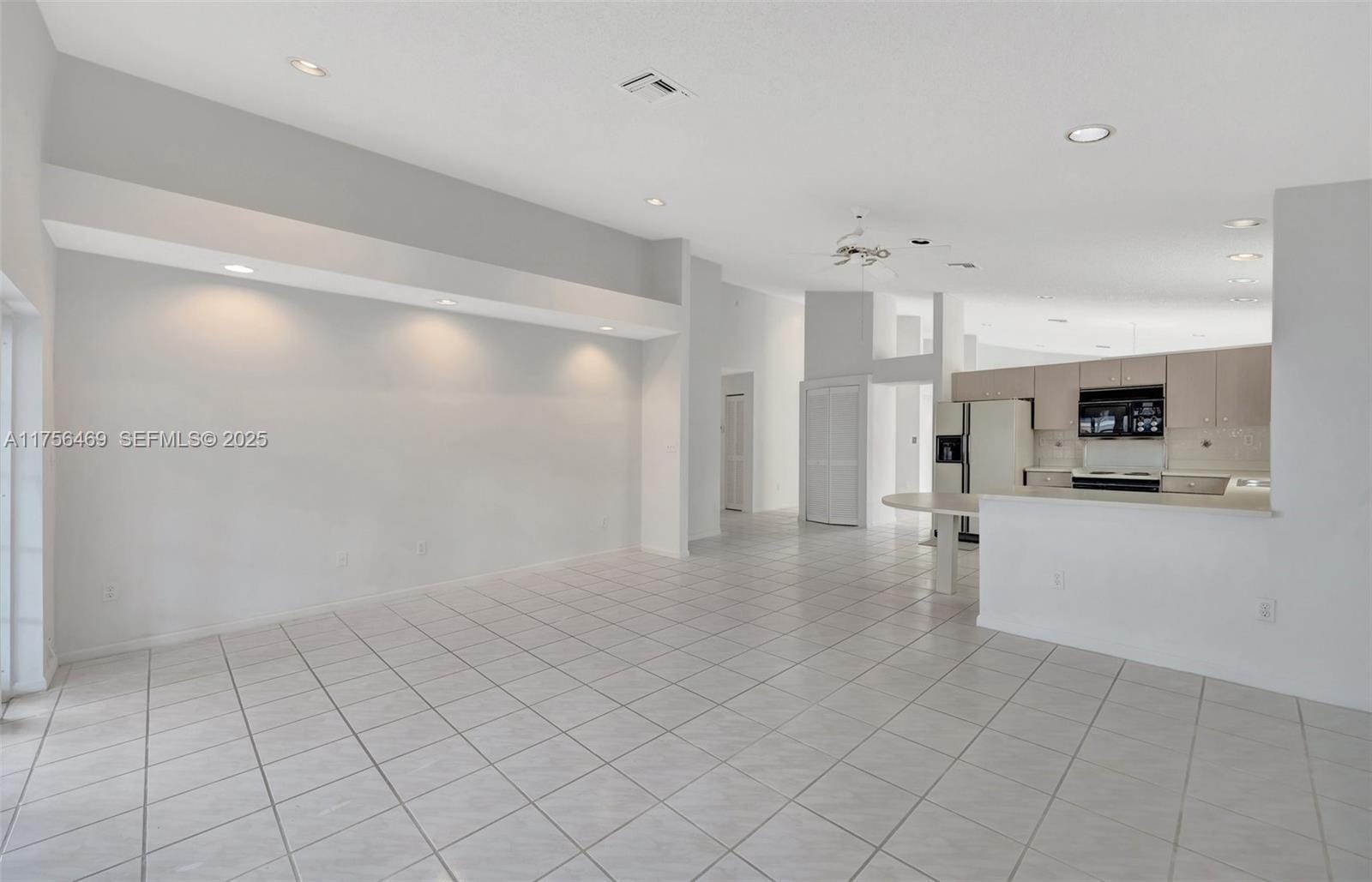 9820 SW 154th Place, Miami, FL 33196 photo 24