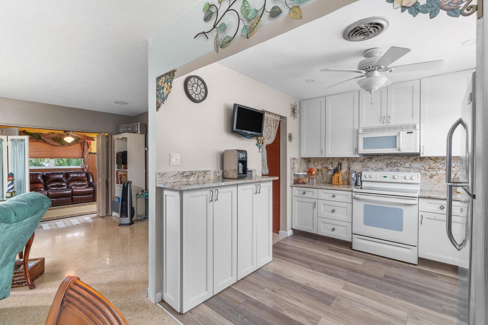 4784 NW 3rd Court, Plantation, FL 33317 photo 11
