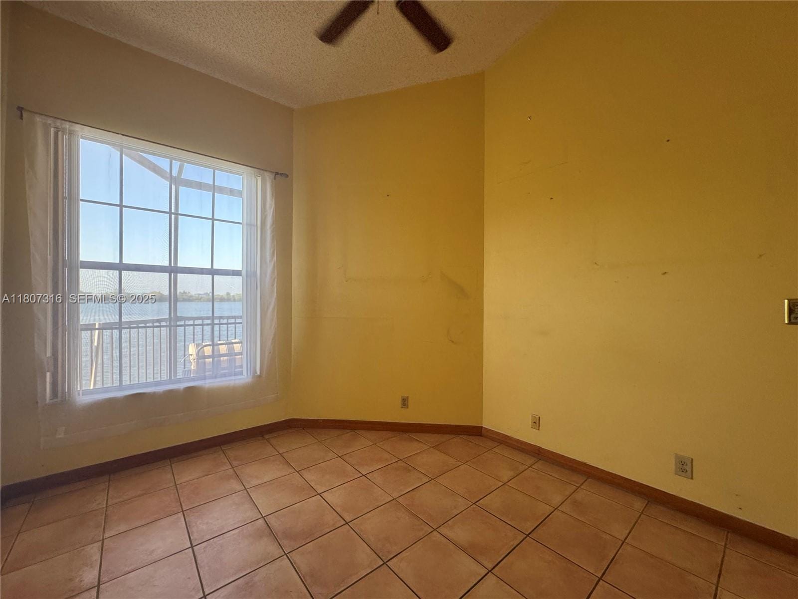 15569 N Miami Lakeway N 204, Miami Lakes, FL 33014 photo 15