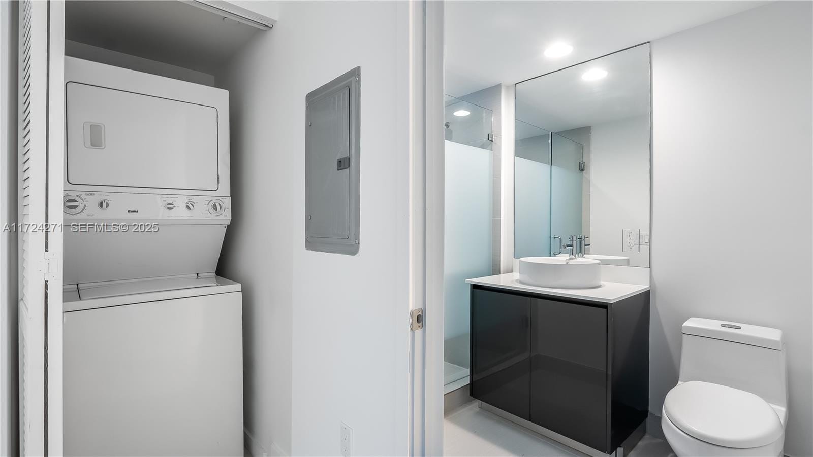 31 SE 6th Street 1806, Miami, FL 33131 photo 12