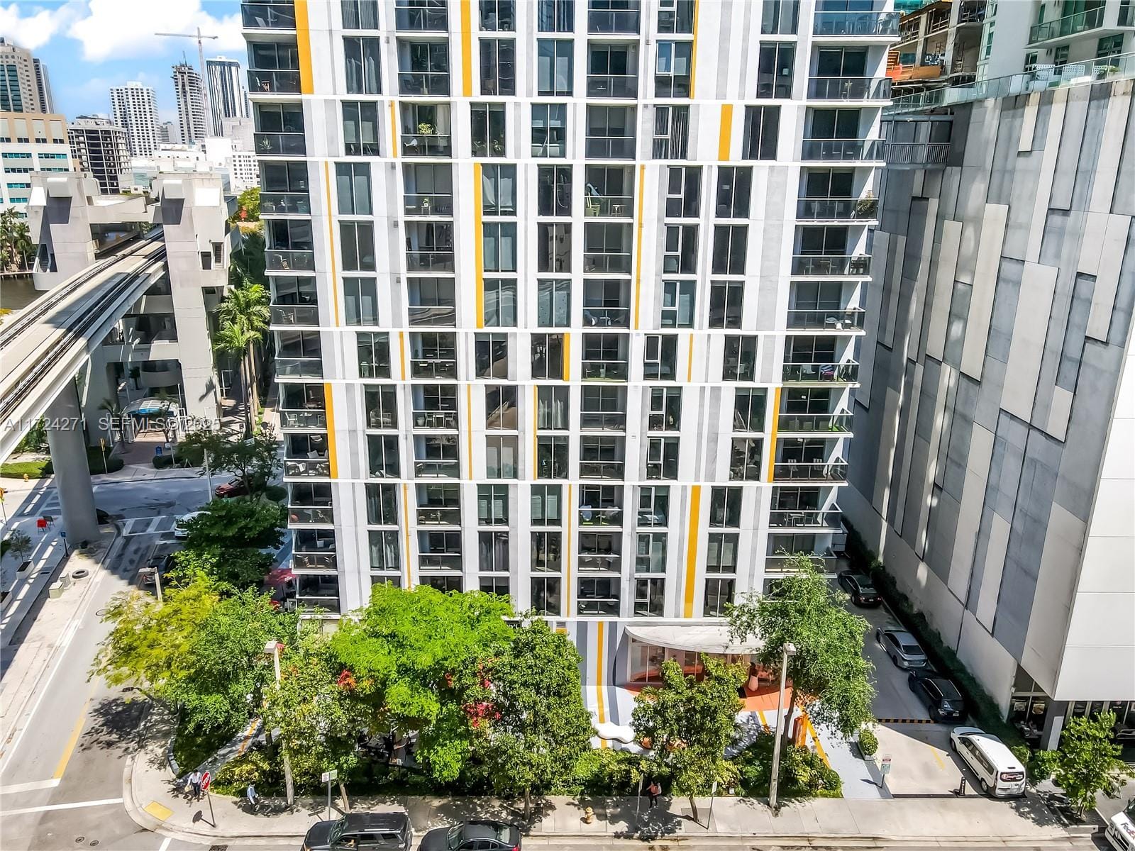 31 SE 6th Street 1806, Miami, FL 33131 photo 21