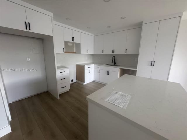 10854 N Kendall Drive 106, sold in Kendall Gate, Miami, FL