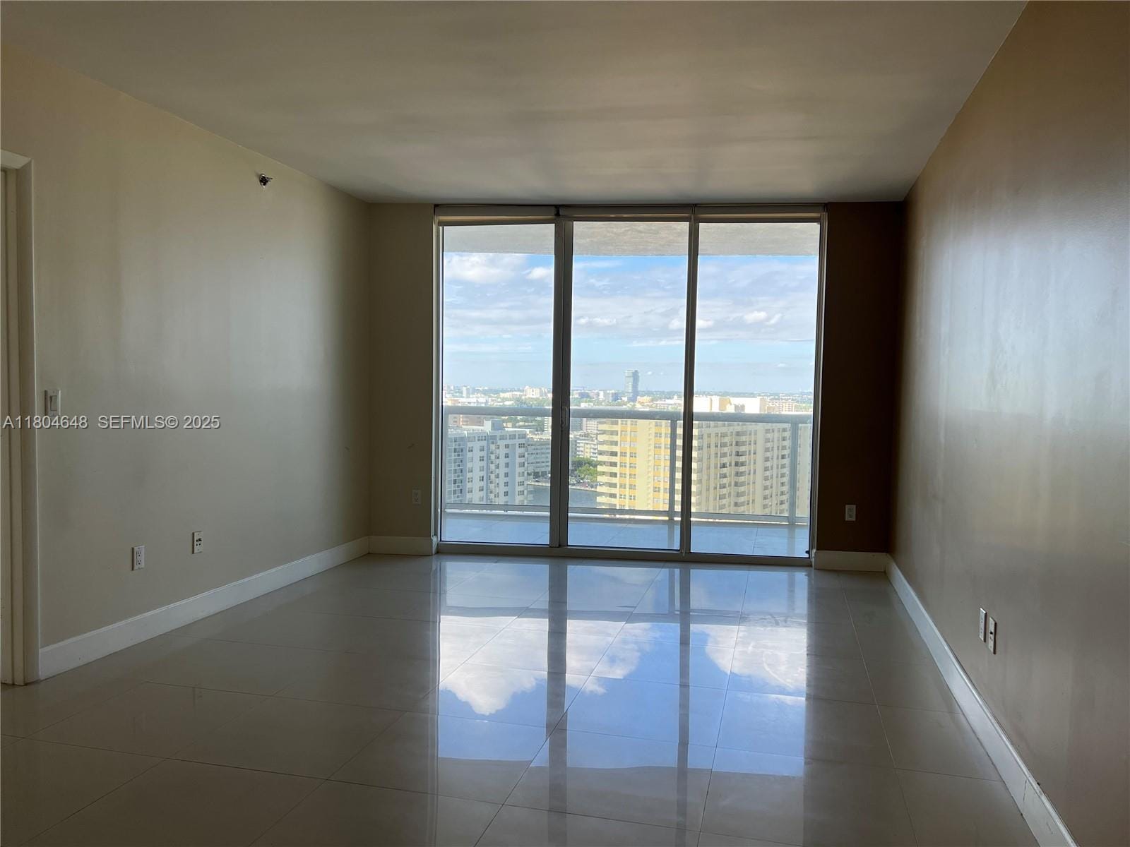 1800 S Ocean Drive 2006, Hallandale Beach, FL 33009 photo 27